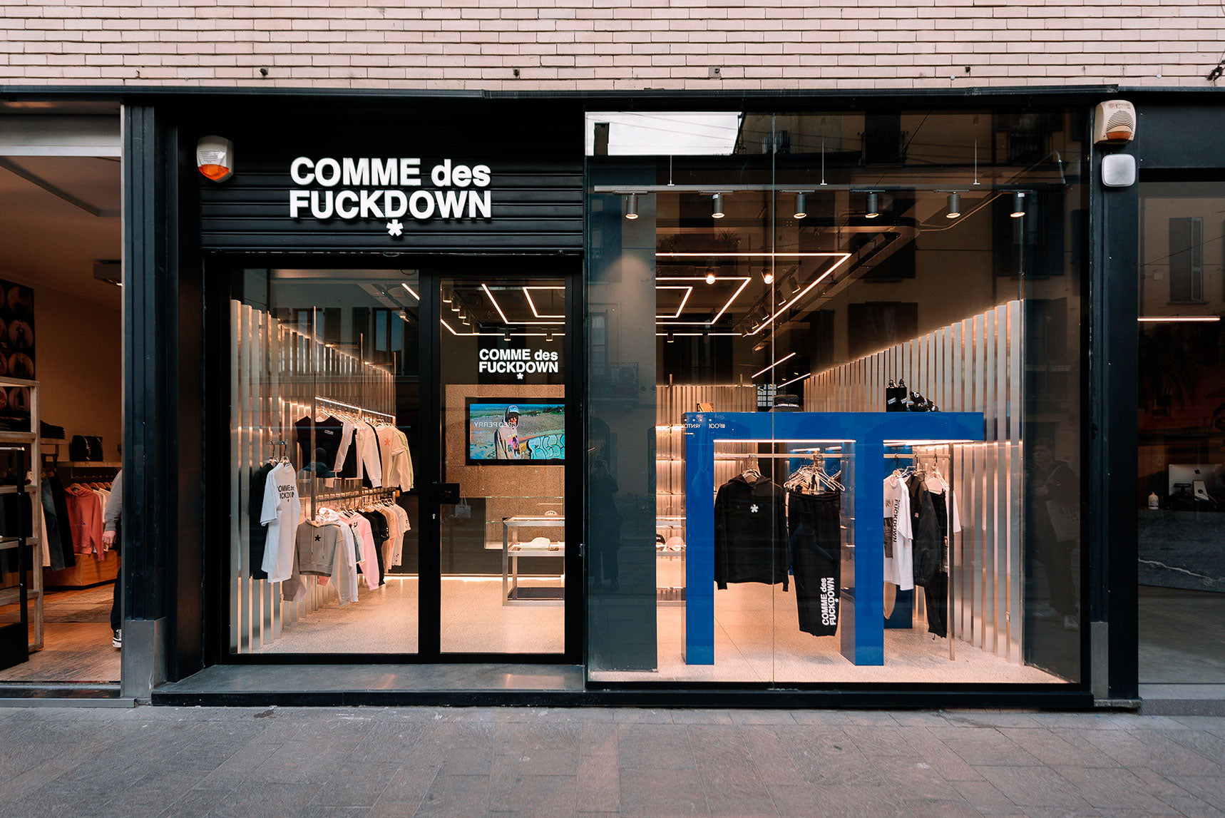 Comme des f down best sale